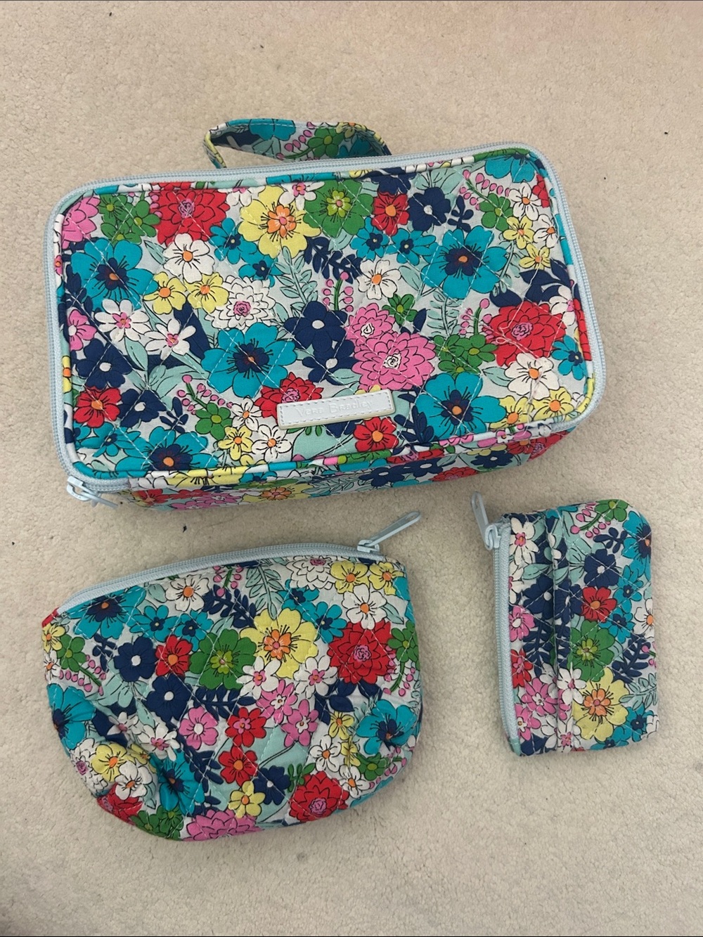 VERA BRADLEY FLORAL TRAVEL SET